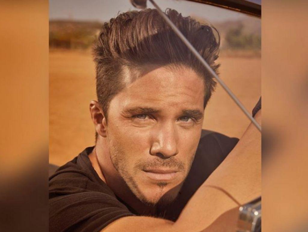 Νίκος Οικονομόπουλος: «Θα κοινωνούσα και μετά από έναν λεπρό»