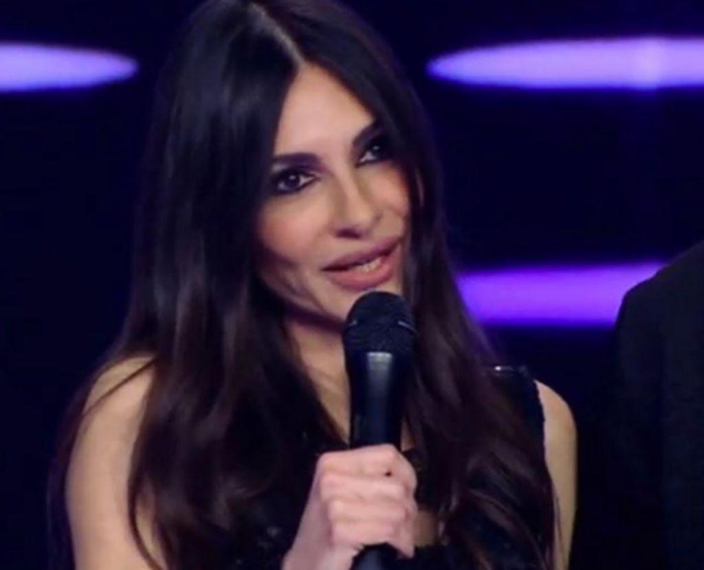 Άσπα Τσίνα: «Κατακεραυνώνει» Δέσποινα Βανδή και Βίκυ Κάβουρα