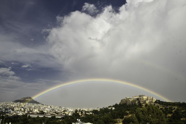 Ο καιρός το τριήμερο του Αγίου Πνεύματος- Πού και πότε θα βρέξει