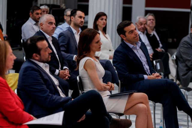 Πρόγραμμα εσωτερικού τουρισμού και στήριξη των εργαζομένων ζητά ο ΣΥΡΙΖΑ