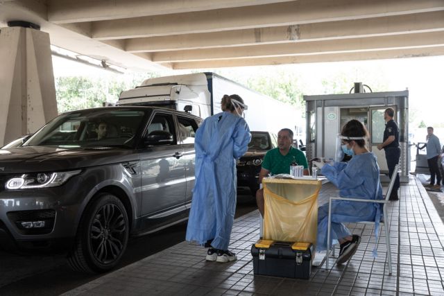 Κοροναϊός: Εισαγόμενα 10 από τα 22 νέα κρούσματα στη χώρα – Ανησυχία για την 1η Ιουλίου