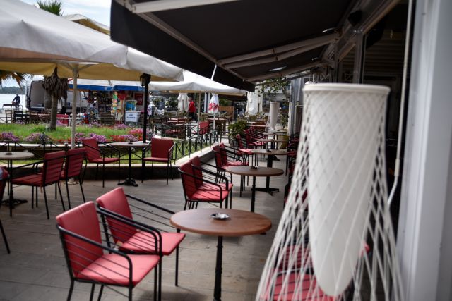 ΦΠΑ: Στα «χαρτιά» η μείωση του φόρου – Γιατί δεν θα περάσει στον καταναλωτή