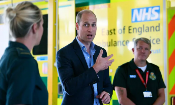 Κάρολος και Ουίλιαμ στις πρώτες δημόσιες εμφανίσεις μετά το lockdown