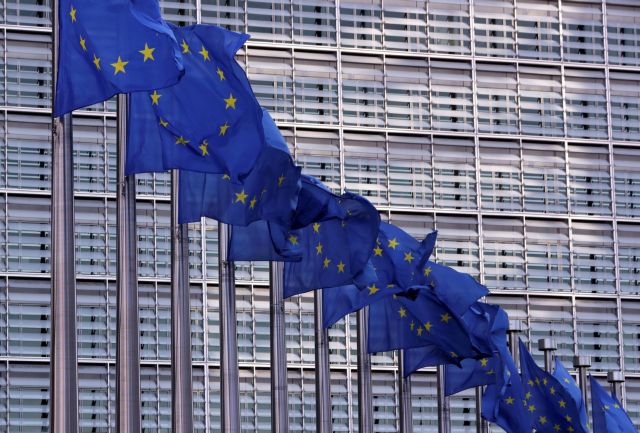 Επιχείρηση «Irini»: Πιθανή η συνεργασία ΕΕ - ΝΑΤΟ, αναφέρει η Κομισιόν