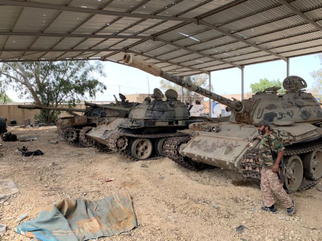 Λιβύη: «Ή θα νικήσουμε ή θα πεθάνουμε» - Έτοιμες οι δυνάμεις του Χαφτάρ για τη μάχη της Σύρτης