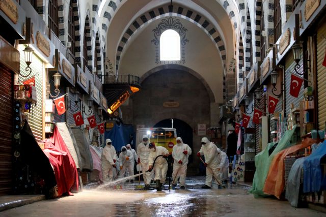 Κοροναϊός: Ξεπέρασαν τις 5.000 οι νεκροί στην Τουρκία