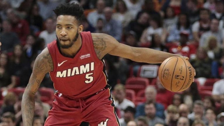 NBA: Θετικός στον κοροναϊό ο Ντέρικ Τζόουνς Τζούνιορ