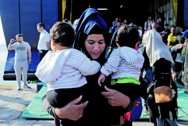 Λέσβος: Ασυμπτωματικοί ασθενείς από κοροναϊό ανάμεσα σε διασωθέντες πρόσφυγες