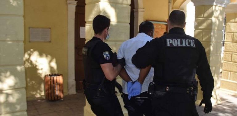 Βασανισμός 83χρονης στην Πρέβεζα: Είχε αποπειραθεί και πέρσι να τη βιάσει ο 40χρονος