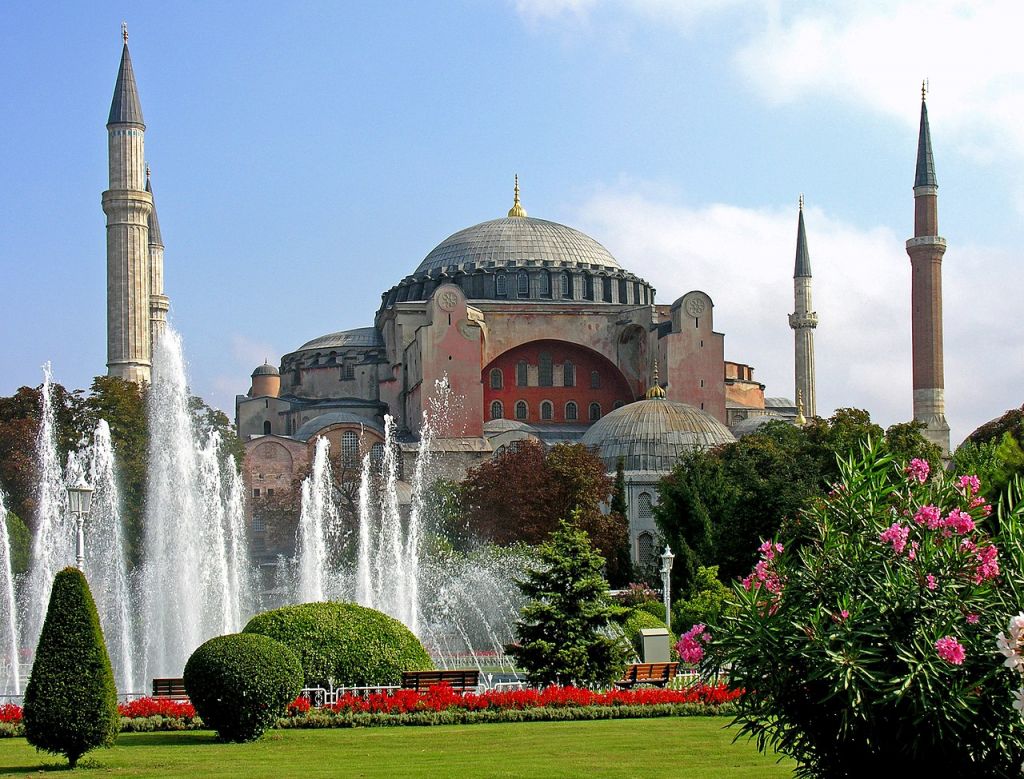 Απίστευτη πρόκληση από Τουρκία: «Η Αγία Σοφία πρέπει να ανοίξει ως τζαμί»