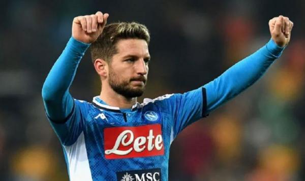 Στη Νάπολι μέχρι το 2022 ο Μέρτενς