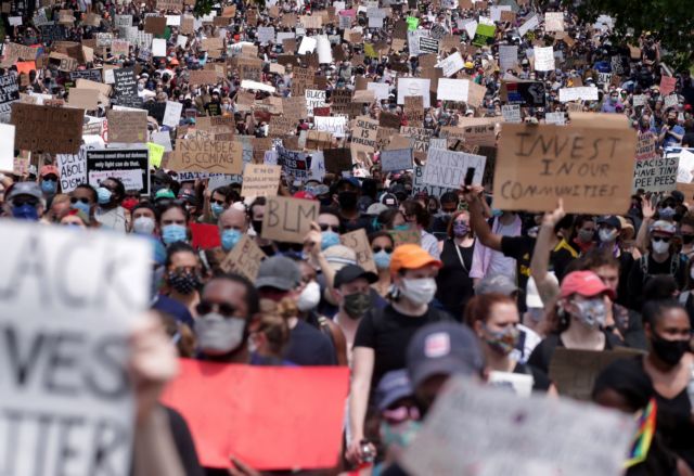 Τζορτζ Φλόιντ: Ακόμα μια μέρα μαζικών διαδηλώσεων - «Πλημμύρισε» η Ουάσινγκτον