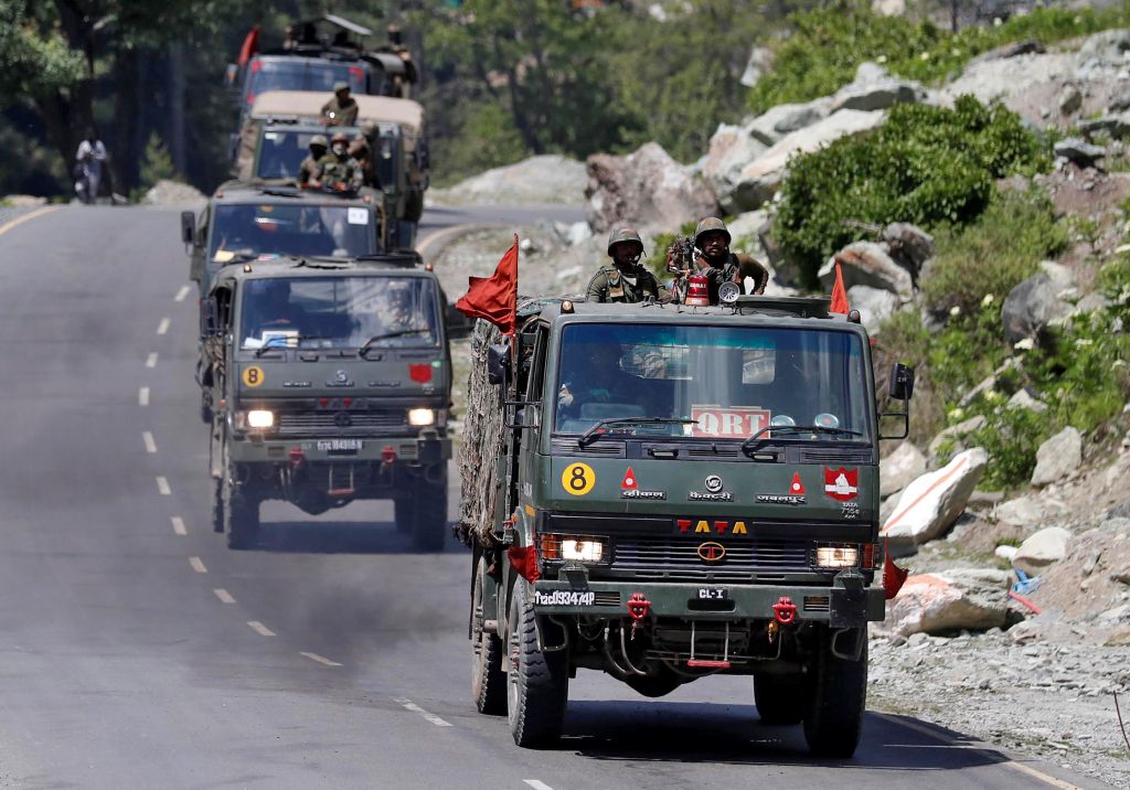 Εντάσεις Ινδίας – Κίνας : Ποια χώρα έχει το στρατιωτικό πλεονέκτημα;