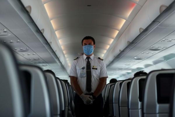 Κοροναϊός : Πόσο ασφαλείς είναι οι πτήσεις στην εποχή της πανδημίας;