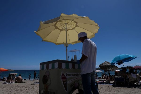 Καιρός : Ανεβαίνει η θερμοκρασία – Πού θα «χτυπήσει» 38αρι ο υδράργυρος