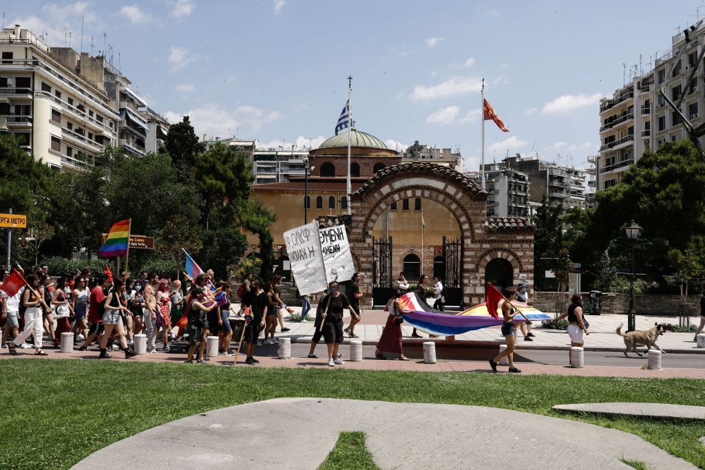 Χρώματα και συνθήματα στο 4ο αυτοοργανωμένο Thessaloniki Pride