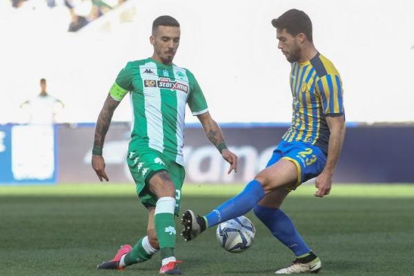 Με Κουρμπέλη κόντρα στην ΑΕΚ ο Παναθηναϊκός