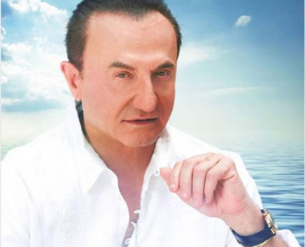 Λευτέρης Παναταζής: Αποκαλύπτει το κασέ του – Το ποσό «ζαλίζει»