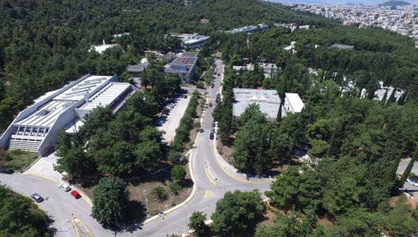 Απίστευτες ελληνικές πατέντες: Το «υδρογονάδικο» και το «βεσπάκι» με την επαναφορτιζόμενη μπαταρία