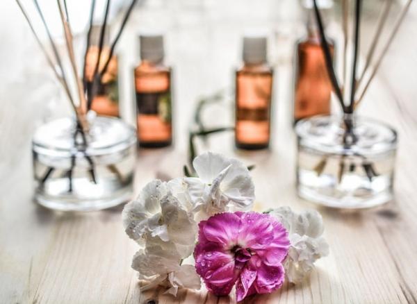 Άρωμα : Πώς να μη σε ενοχλεί η μυρωδιά του