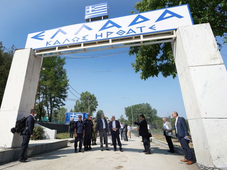 Έβρος : Ηχηρό μήνυμα σε Τουρκία από Δένδια-Μπορέλ – Τα σύνορα της Ελλάδας είναι σύνορα της ΕΕ