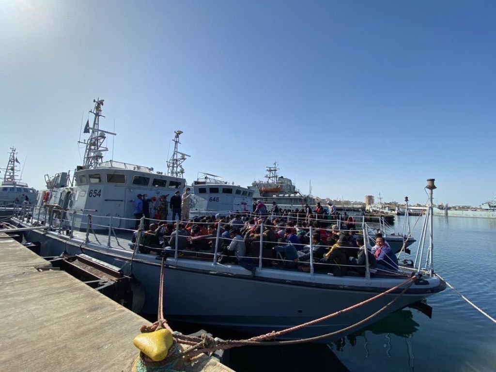 Ανησυχία ΟΗΕ για την αύξηση προσφύγων από τη Λιβύη – «Έργο του Σάρατζ», λέει ο Χαφτάρ