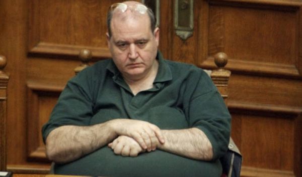 Editorial Ta Nea: Self-criticism