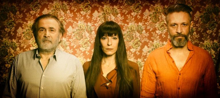 Λαζόπουλος, Μαξίμου και Χειλάκης στην «Προδοσία» του Χάρολντ Πίντερ