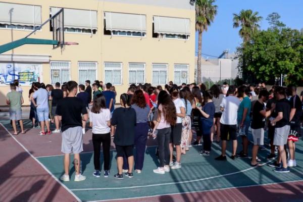 Ξεκινούν οι ηλεκτρονικές αιτήσεις για Γενικά και Επαγγελματικά Λύκεια