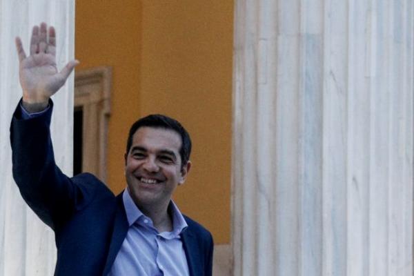 Καταστήματα στην Καισαριανή επισκέπτεται ο Αλέξης Τσίπρας