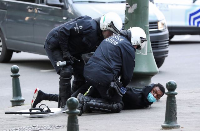 Βέλγιο : Οργή για περιστατικό αστυνομικής βίας κατά εφήβου