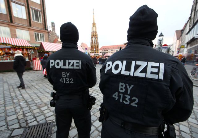 Γερμανία : Συνελήφθησαν 11 ύποπτοι για σεξουαλική κακοποίηση παιδιών