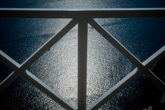 Handelsblatt: Πόσο ασφαλής είναι η Ελλάδα για τους τουρίστες;