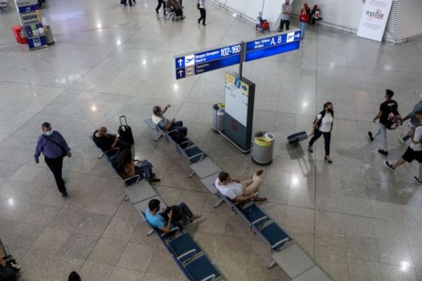 «Ανοίγουν» την 1η Ιουλίου οι πύλες εισόδου της χώρας: Οδηγίες από τις Αρχές – Σε αεροδρόμια ο Χαρδαλιάς