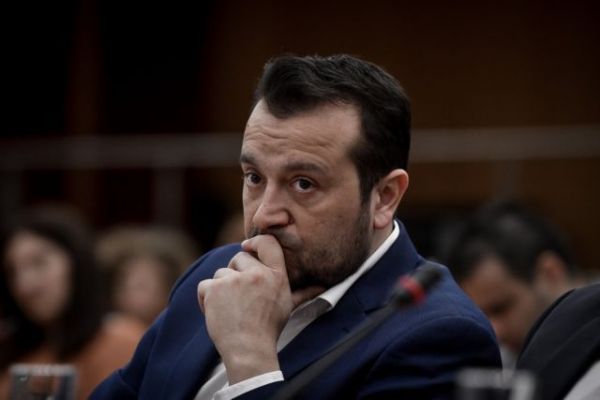 Ο ακάλυπτος υπουργός