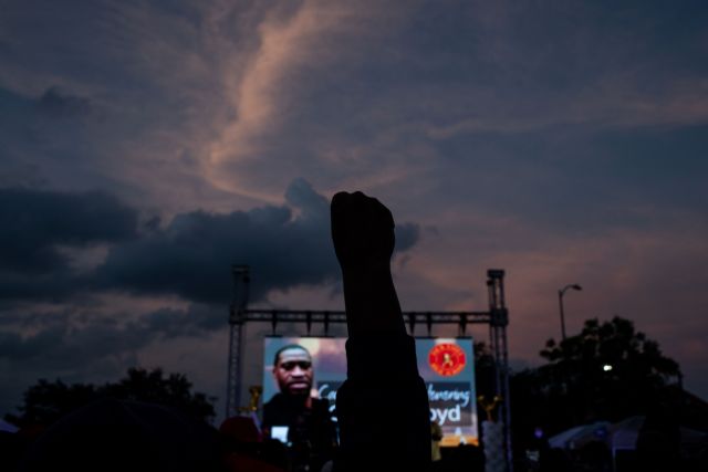 Σήμερα η κηδεία του Τζορτζ Φλόιντ: Δρακόντεια μέτρα και πιέσεις για μεταρρυθμίσεις στην αστυνομία