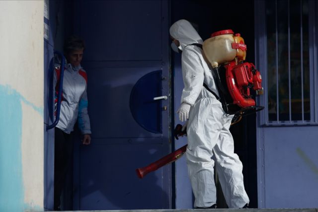 Κοροναϊός: Φόβοι και κλειστά σχολεία στην Ξάνθη – «Πρέπει να κυνηγήσουμε τον ιό παντού»