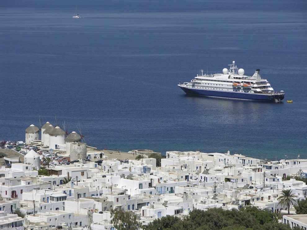 Κοροναϊός : Το σχέδιο για να προστατευτούν τουρίστες και εργαζόμενοι στα νησιά