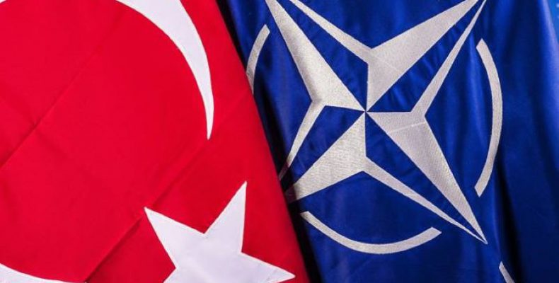 Το αντιευρωπαϊκό «κρυφτούλι» ΝΑΤΟ – Τουρκίας…