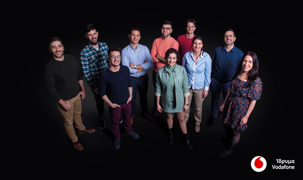 Δέκα νέοι χρησιμοποιούν την τεχνολογία για να προσφέρουν κοινωνικό έργο