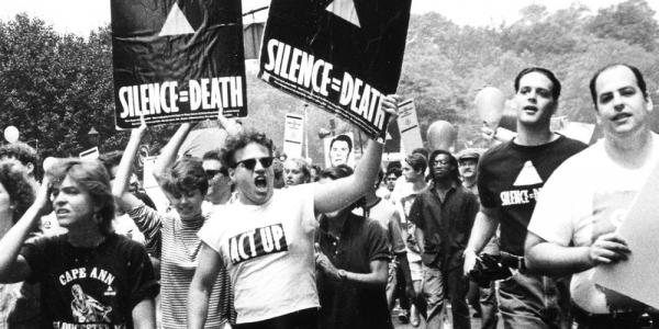 Ο κοροναϊός και το κίνημα Act Up – Προσωπικοί απόηχοι της κρίσης του AIDS