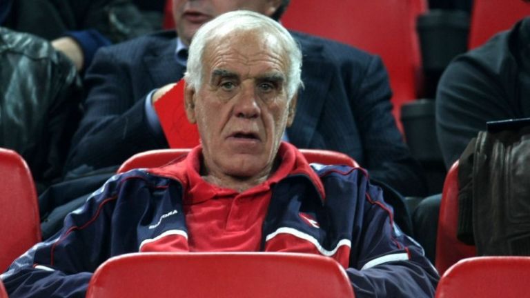 Ιστορικά παράπονα και αιτήματα