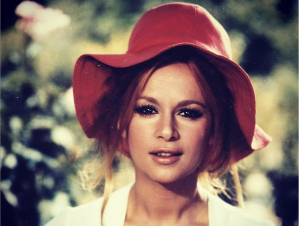 Αλίκη Βουγιουκλάκη : Η σπάνια φωτογραφία στο πλευρό του Γκέγκορι Πεκ