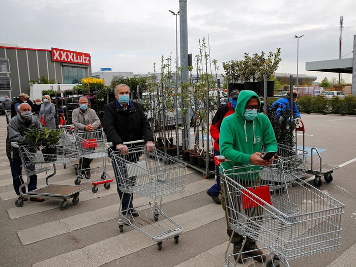 Μικρή αύξηση των κρουσμάτων κοροναϊού στην Αυστρία