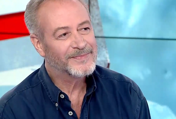 Γρηγόρης Βαλτινός : Προσπάθησα πάντα να είμαι εμπορικά ποιοτικός