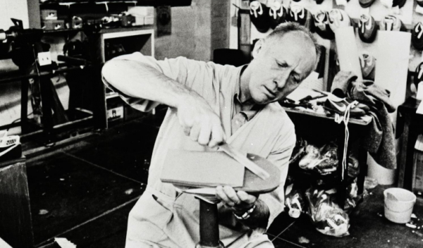 «Στο σφυρί» συλλεκτικό ζευγάρι αθλητικά παπούτσια