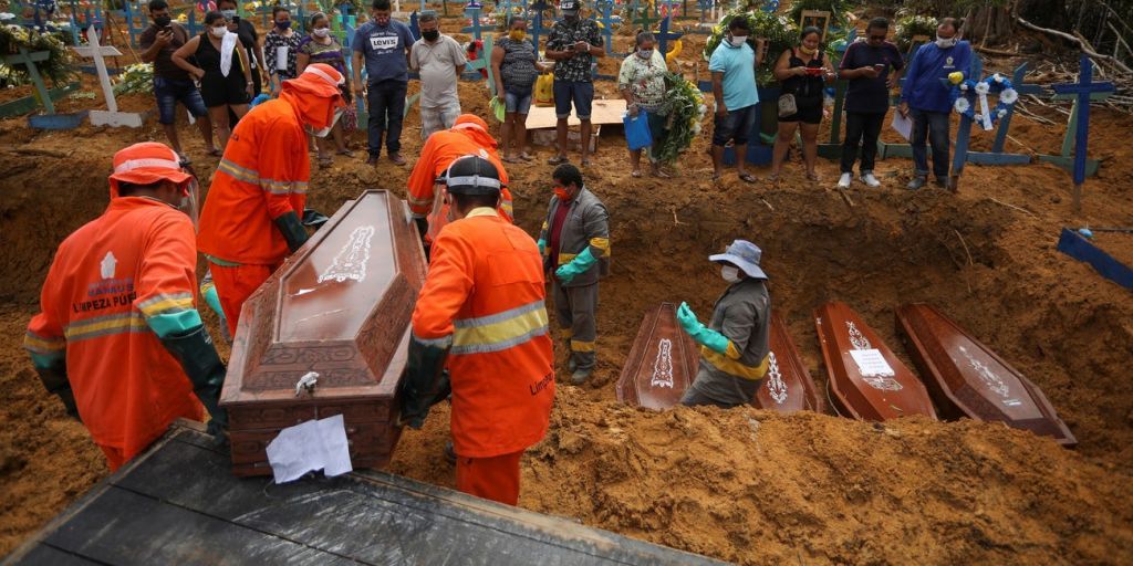 Κοροναϊός : Πάνω από 1.000 θάνατοι καθημερινά στη Βραζιλία – Δεκάδες χιλιάδες νέα κρούσματα