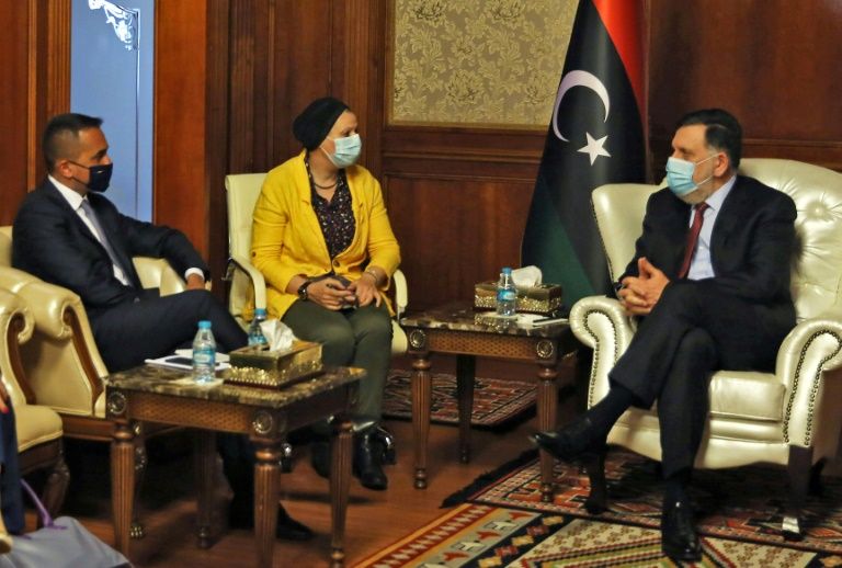 Λιβύη: Μεταναστευτικό και επιχείρηση «Ειρήνη» στο τραπέζι της συνάντηση Ντι Μάιο - Σάρατζ