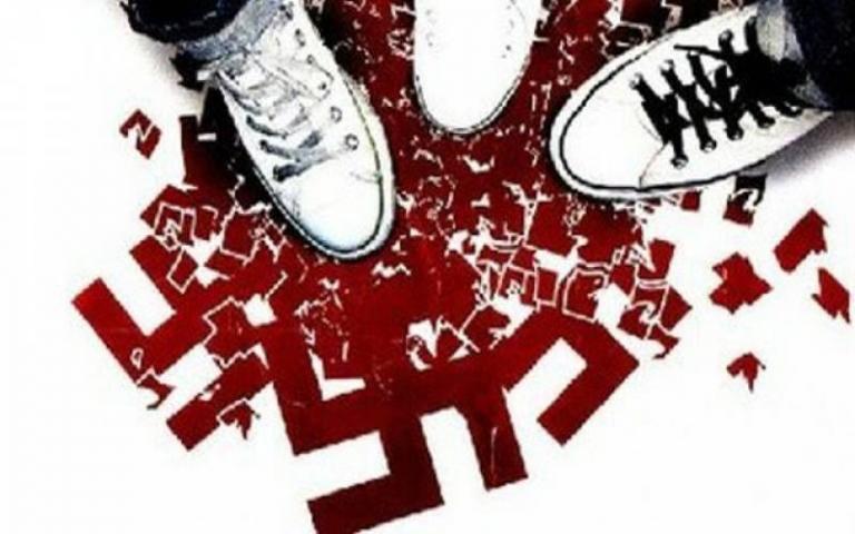 Καλή η πλάκα με τον Λιάκο τον «γτπ» αλλά να ξαναδούμε τον φασισμό στην κοινωνία;