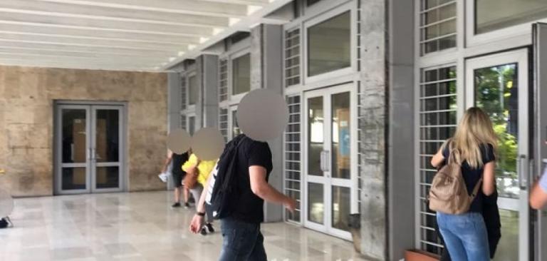 Έγκλημα στον Εύοσμο: Κακοποίηση από το θύμα κατήγγειλαν μητέρα και κόρη